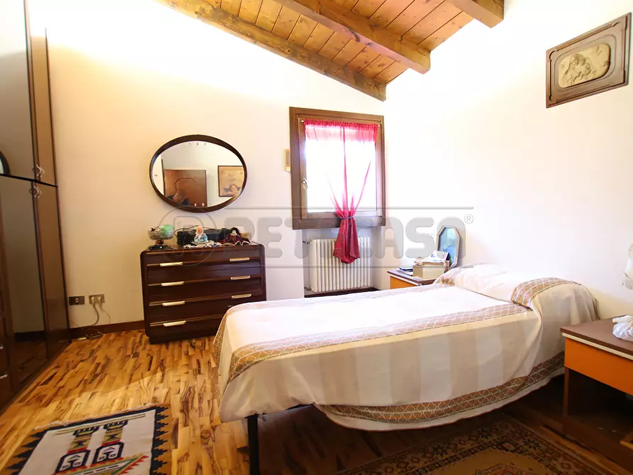 Immagine 16 di Porzione di casa in vendita  in strada del tormeno a Vicenza