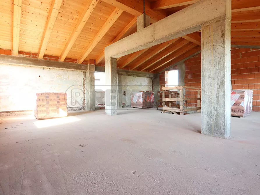 Immagine 25 di Casa indipendente in vendita  a Monticello Conte Otto