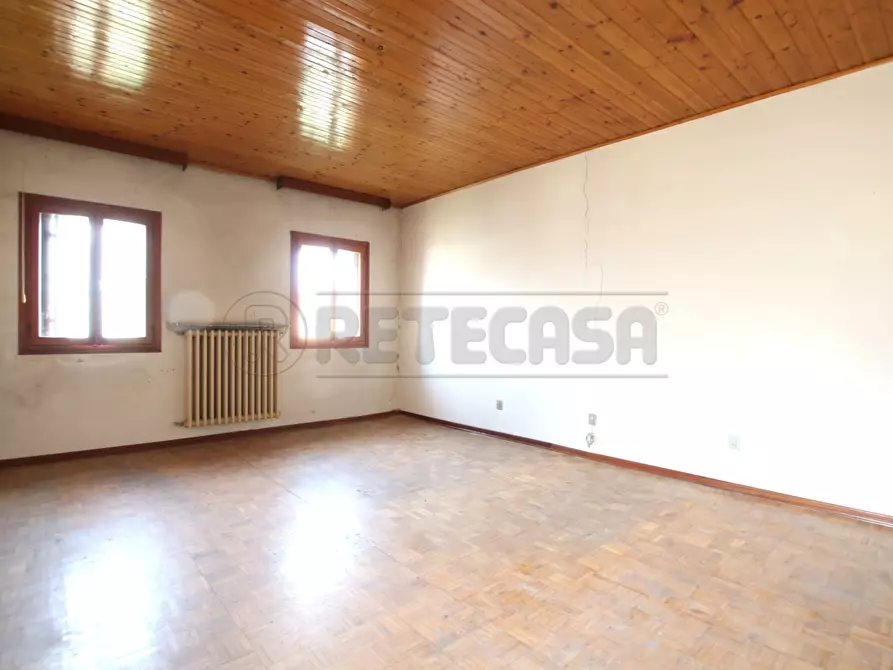 Immagine 21 di Casa semindipendente in vendita  in Piazza Guglielmo Marconi a Montegalda