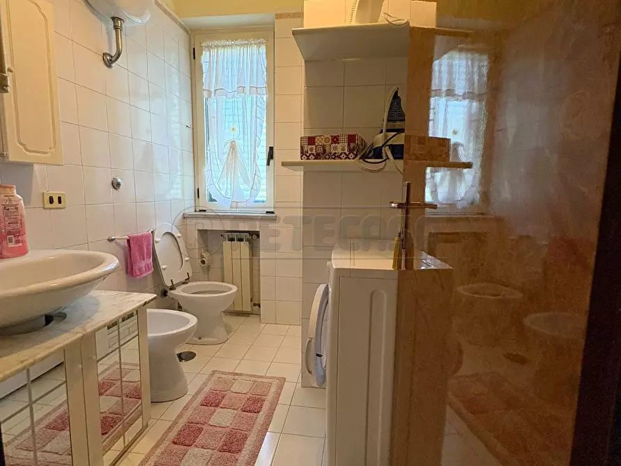 Immagine 24 di Pentalocale in vendita  in Via de Sanctis a Marcianise