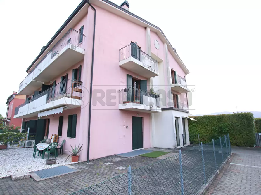 Immagine 22 di Appartamento in vendita  in Via Trevisiol a Castegnero