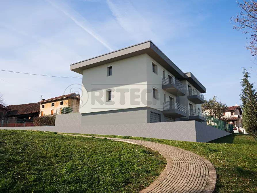 Immagine 10 di Appartamento in vendita  in Via Priara Castello snc a Valdagno