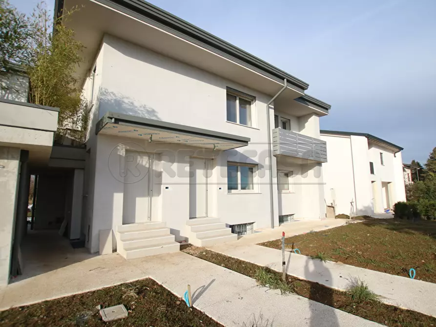 Immagine 53 di Porzione di casa in vendita  a Caldogno