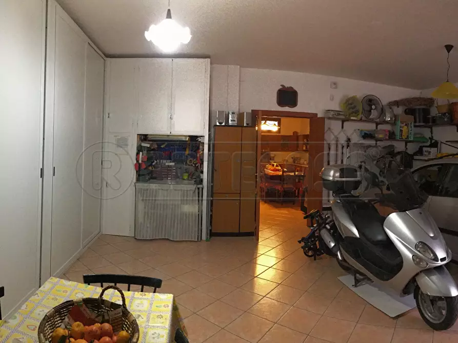 Immagine 40 di Villetta a schiera in vendita  in Via C. Rocci Cerasoli a Gallipoli