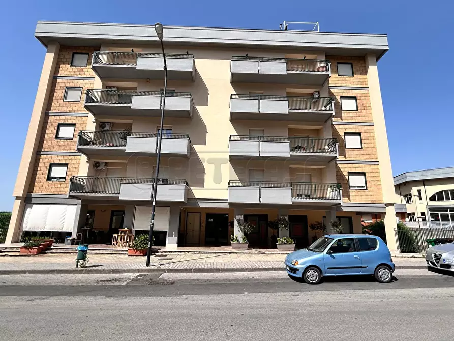 Immagine 1 di Quadrilocale in vendita  in Via Ferdinando I 12 a Caltanissetta