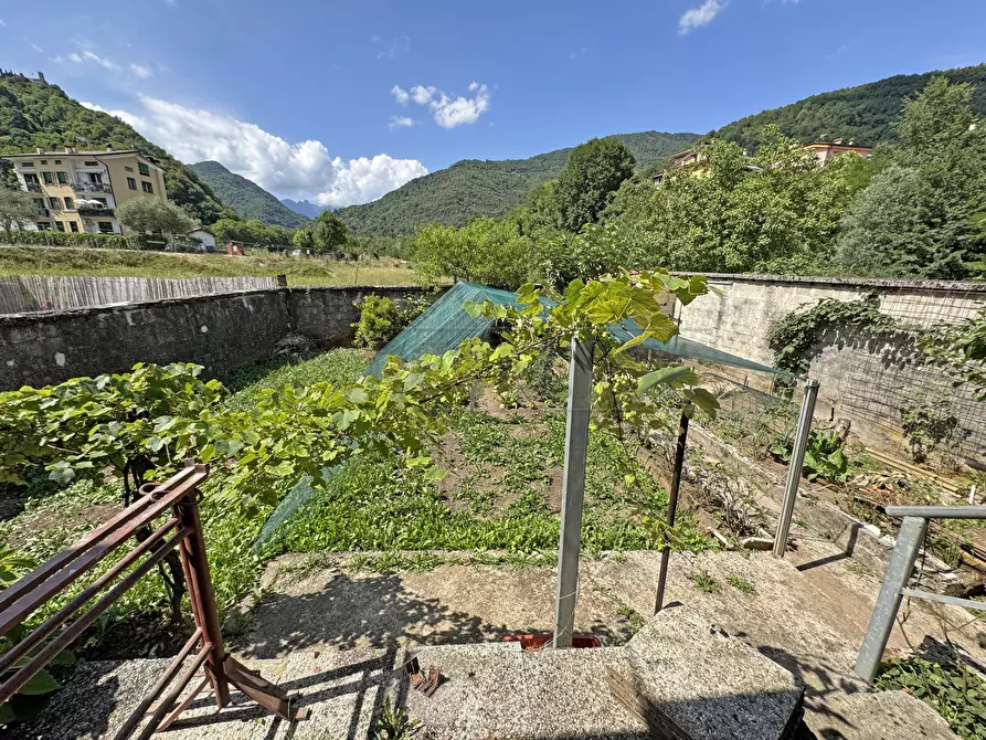 Immagine 11 di Appartamento in vendita  in Via Santissima Trinità 41 a Valdagno