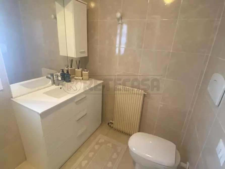 Immagine 22 di Porzione di casa in vendita  a Salzano