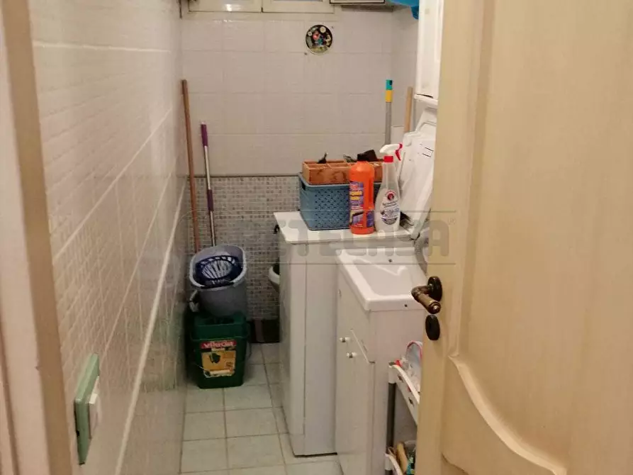 Immagine 25 di Trilocale in vendita  in via Napoleone Colajanni 118 a Caltanissetta