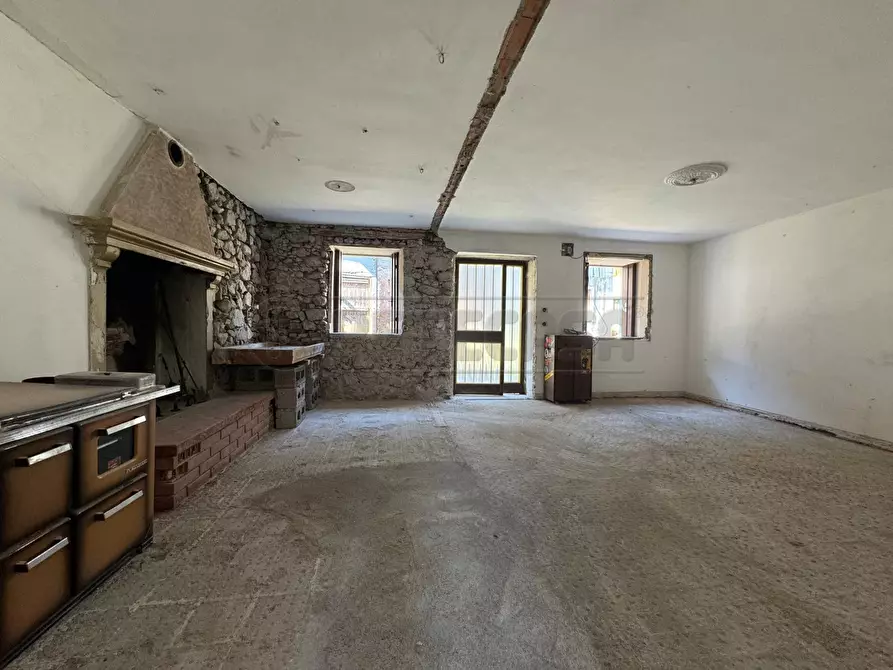 Immagine 8 di Casa semindipendente in vendita  in Contrada Marcantoni 3 a Valdagno