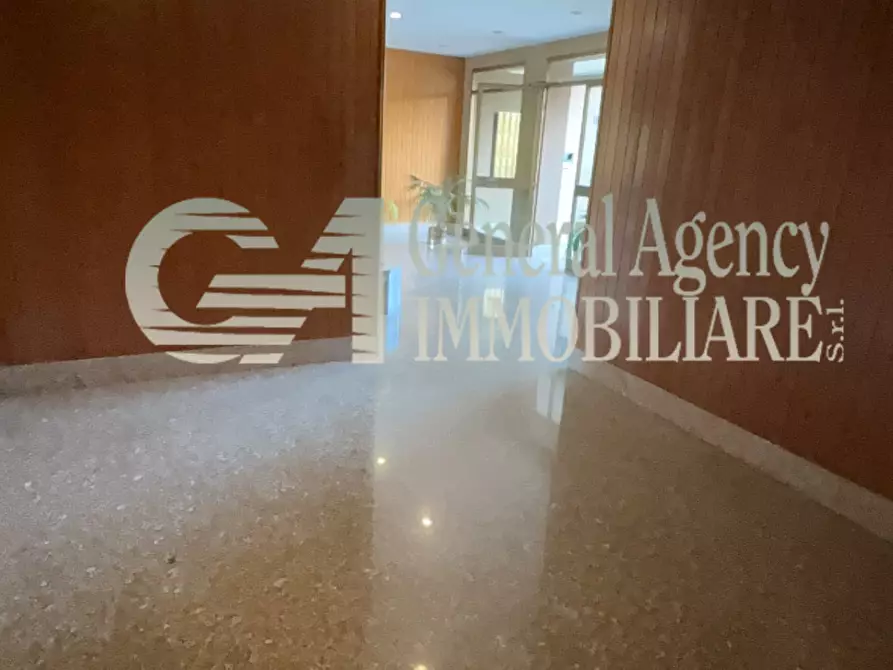 Immagine 37 di Trilocale in vendita  in VIA ANTONIO PISANO a Roma