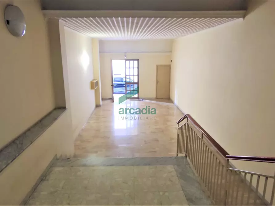 Immagine 22 di Pentalocale in vendita  in Via Pietro Carenza 20 a Turi