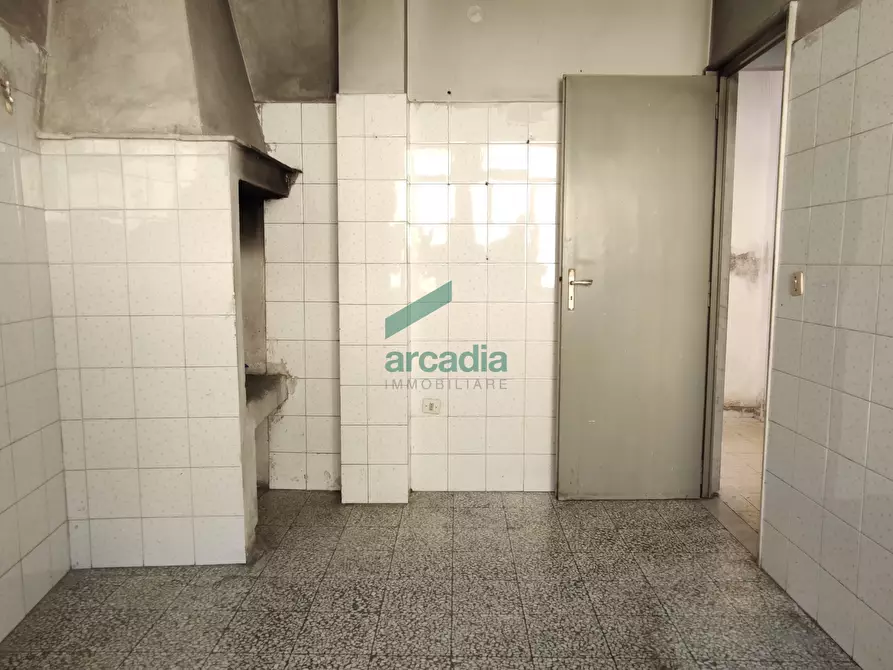 Immagine 15 di Quadrilocale in vendita  in Via Giordano 4 a Rutigliano