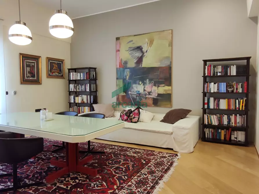 Immagine 25 di Ufficio in vendita  in Via Papa Giovanni Paolo I' 10/E a Bari