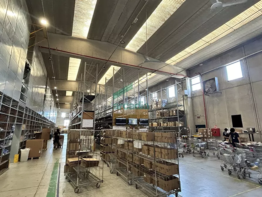 Immagine 5 di Attività artigianale in vendita  in Strada Provinciale Palese-modugno 12 a Modugno