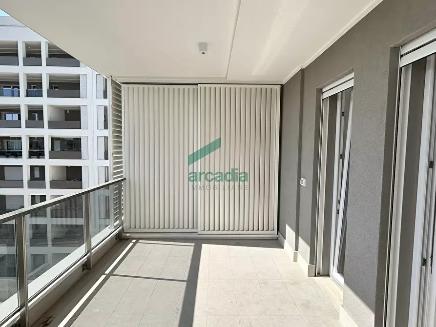 Immagine 10 di Bilocale in affitto  in Via Giovanni Amendola 156 a Bari