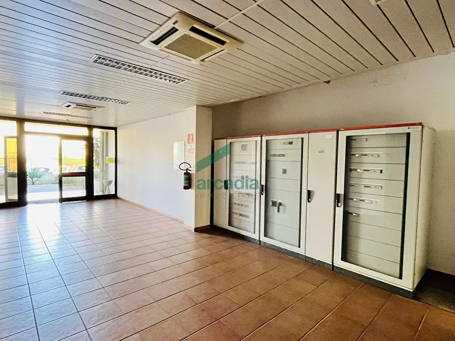 Immagine 16 di Ufficio in vendita  in Via Saverio Milella 2/bis a Bari