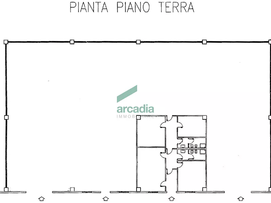 Immagine 36 di Attività artigianale in vendita  in Strada Provinciale Modugno-Bari 83 a Modugno
