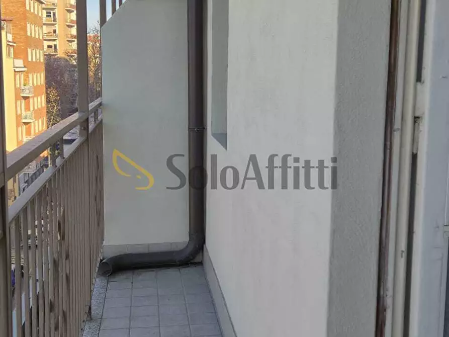 Immagine 6 di Bilocale in affitto  in VIA REY 13 a Torino