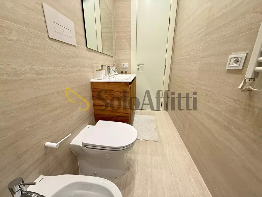 Immagine 19 di Bilocale in affitto  in Corso Trieste 167 a Caserta