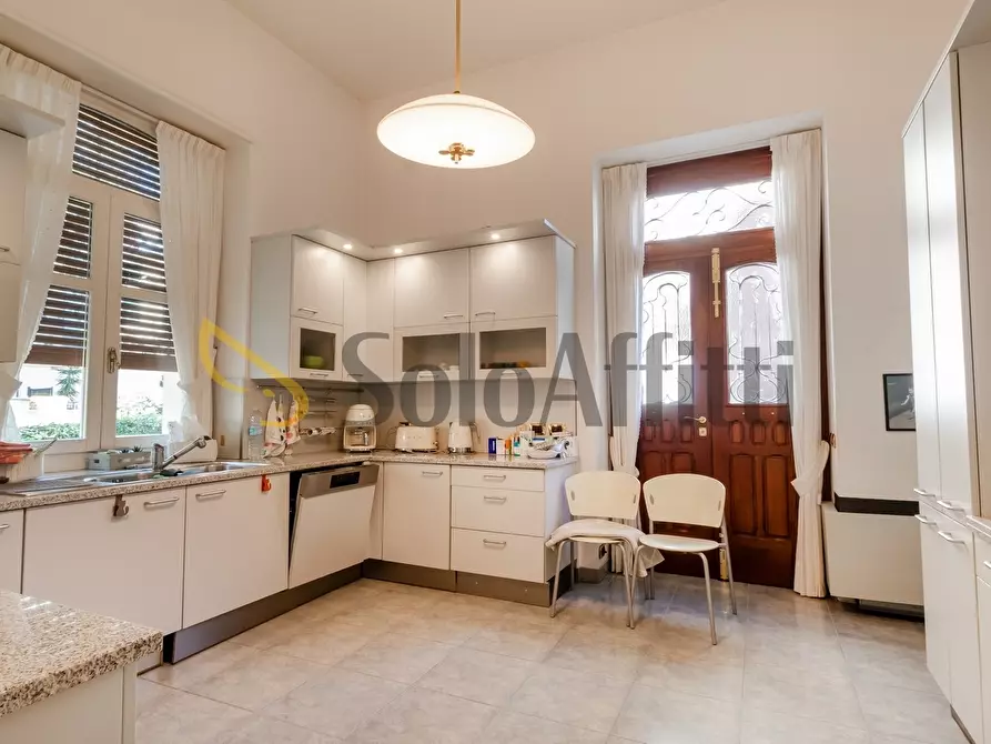 Immagine 13 di Villa in affitto  a San Remo