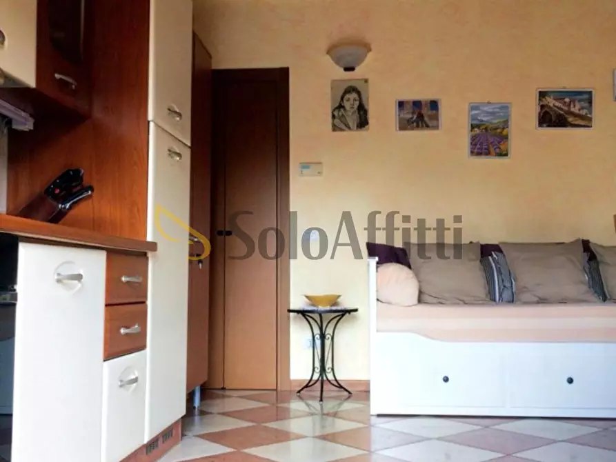 Immagine 4 di Bilocale in affitto  in Via Ampelio Pessina a Biassono