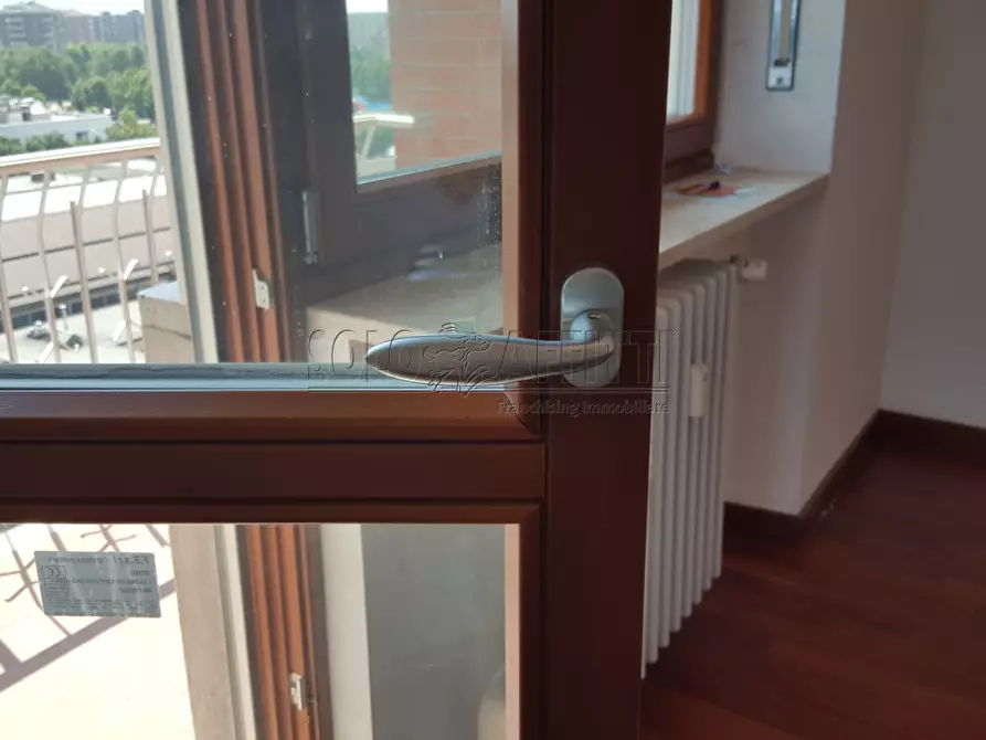 Immagine 38 di Bilocale in affitto  in Largo Bardonecchia 180 a Torino