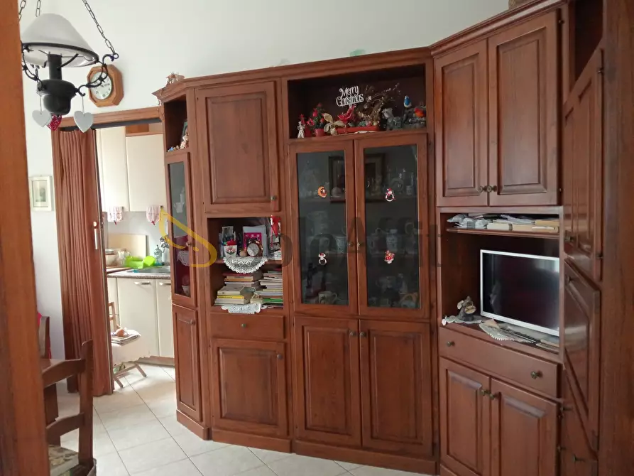 Immagine 6 di Quadrilocale in affitto  a Falconara Marittima