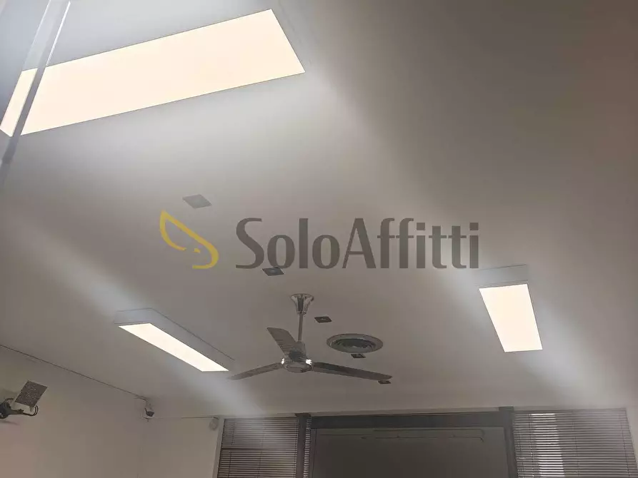 Immagine 6 di Attività artigianale in affitto  in Via Guido Gozzano 10 a Catania