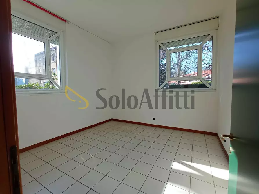 Immagine 8 di Trilocale in affitto  a Gallarate