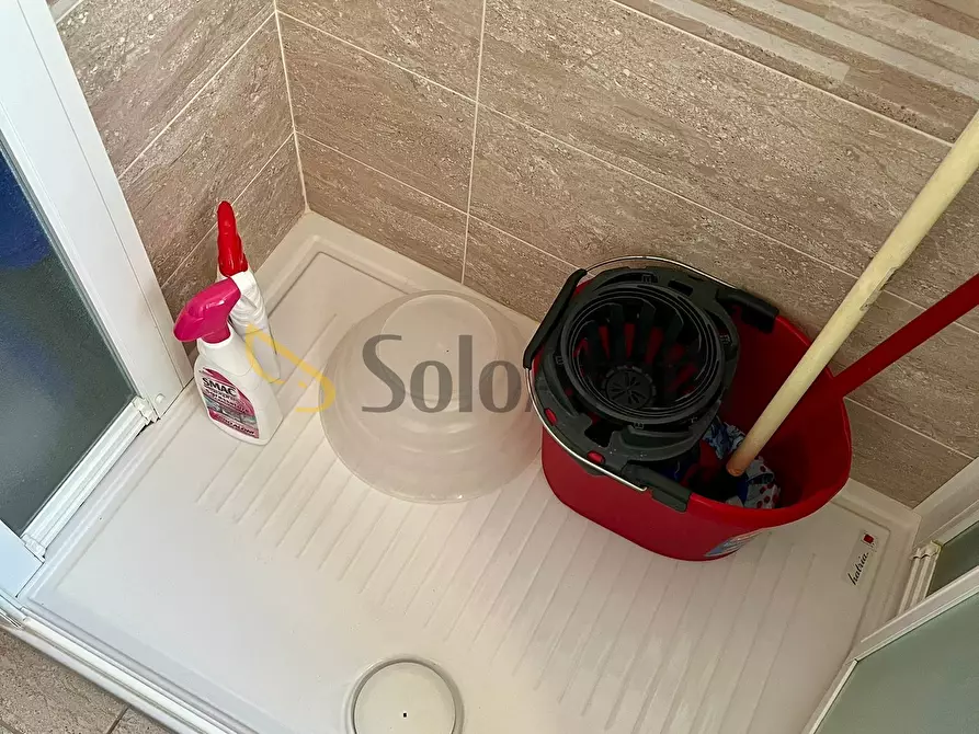 Immagine 25 di Bilocale in affitto  in VIA CHANOUX a Torino