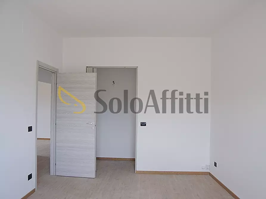 Immagine 10 di Trilocale in affitto  in Via Gribaudia 3 a Settimo Torinese