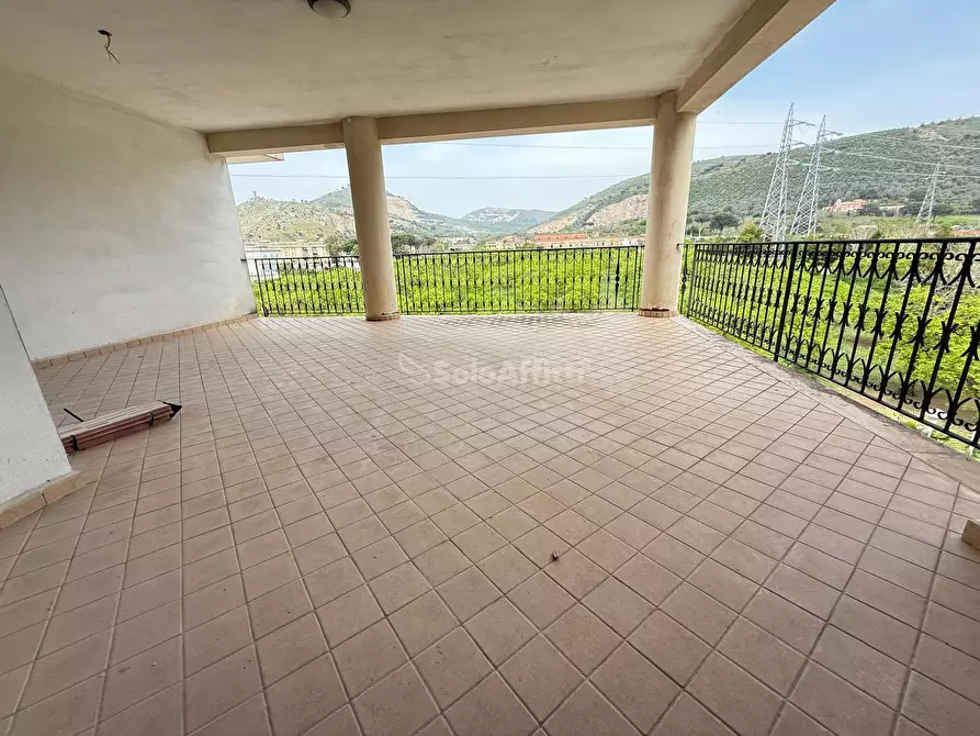 Immagine 22 di Ufficio in affitto  in Via Forche Caudine a Maddaloni