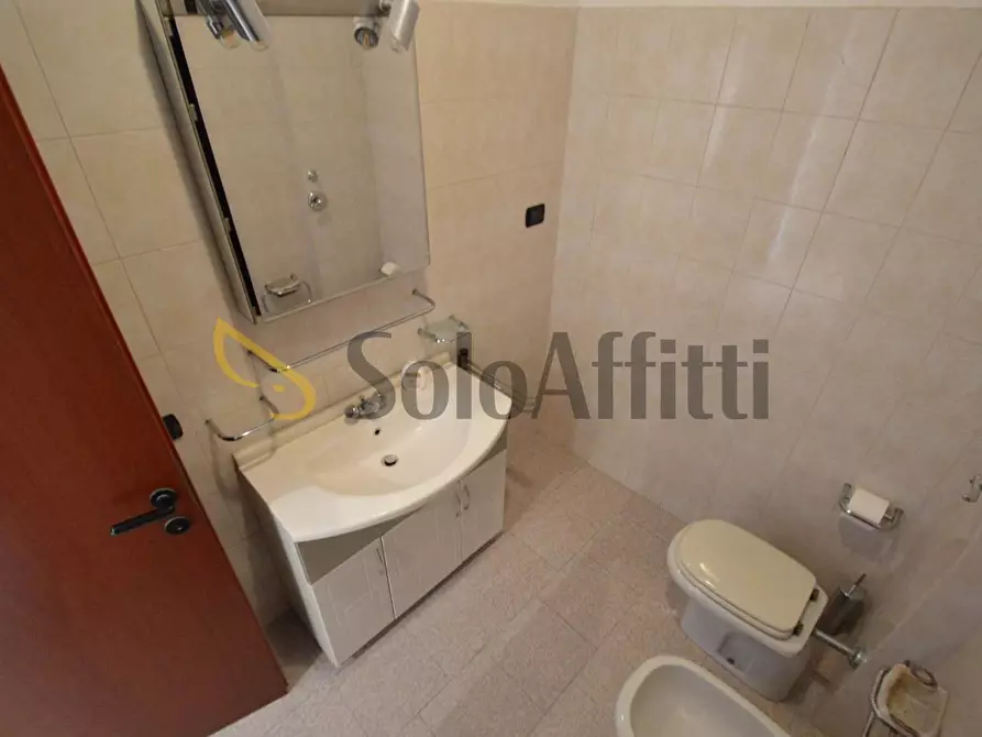 Immagine 21 di Trilocale in affitto  in Via Marche 2a a Pieve Emanuele