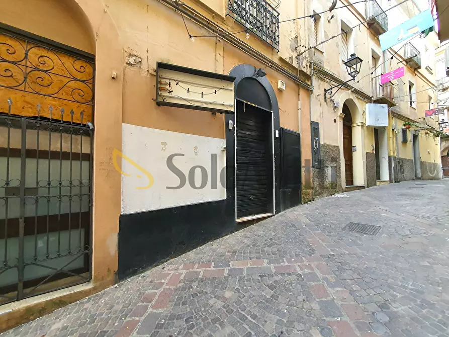 Immagine 5 di Locale commerciale in affitto  in Piazza Bernardino Grimaldi 16 a Catanzaro