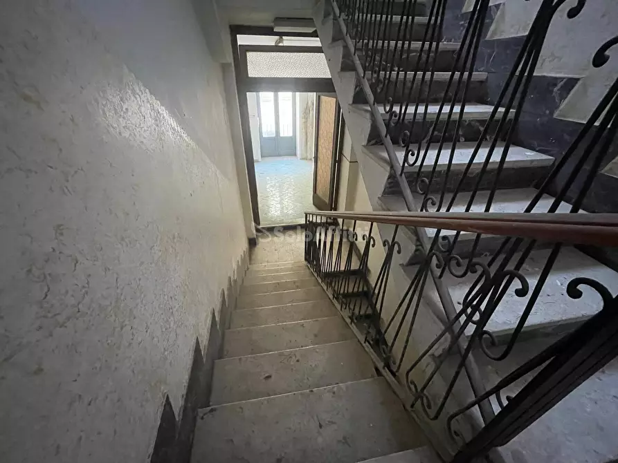 Immagine 12 di Locale commerciale in affitto  in Via A.S. Mazzocchi 2323 a Caserta