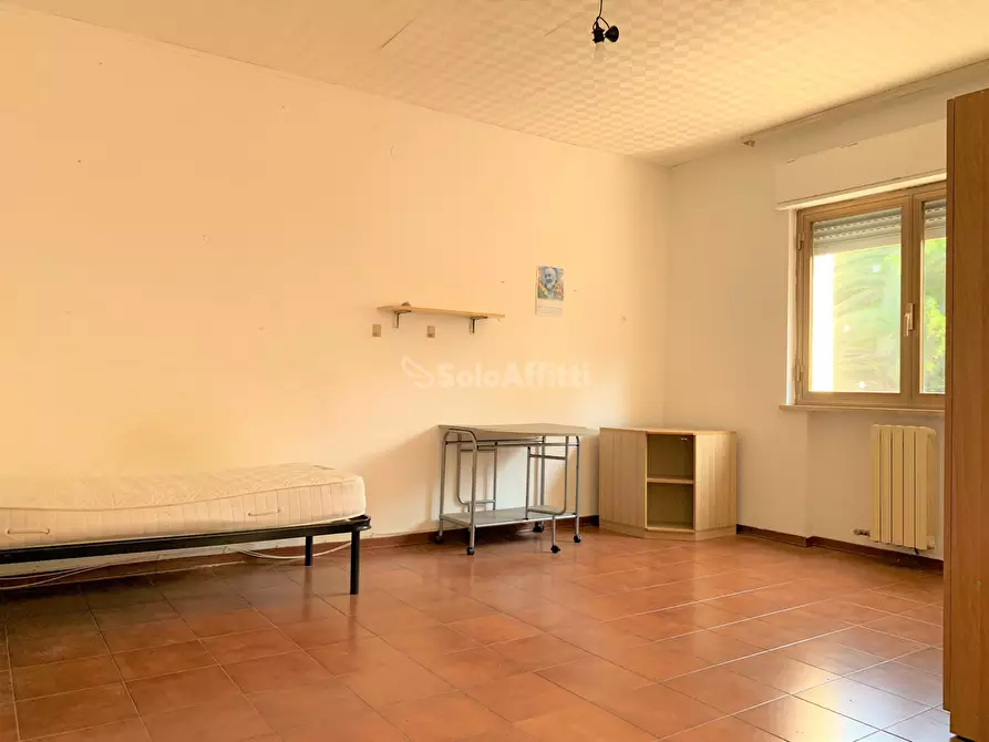 Immagine 11 di Stanza singola in affitto  a Catanzaro