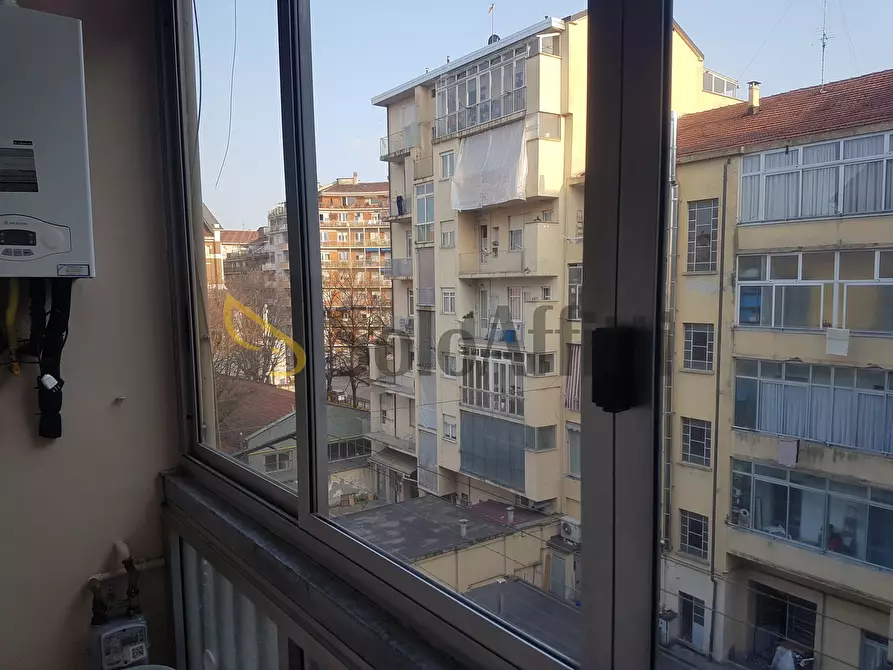 Immagine 12 di Bilocale in affitto  in Via Valentino Carrera a Torino