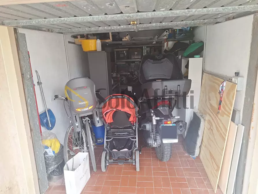 Immagine 21 di Quadrilocale in affitto  in Via San Simone 25/A a Livorno