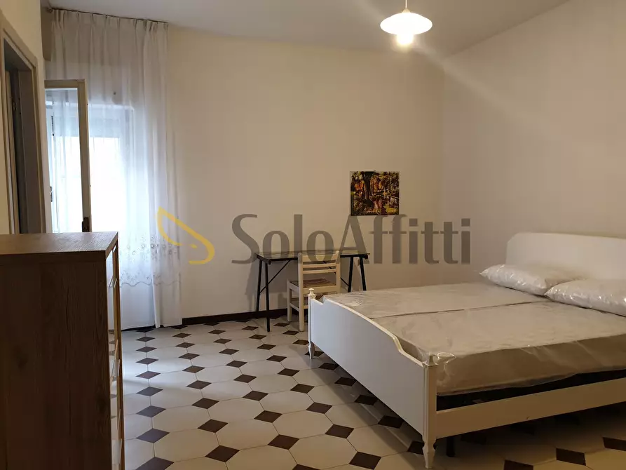 Immagine 11 di Pentalocale in affitto  a Catanzaro