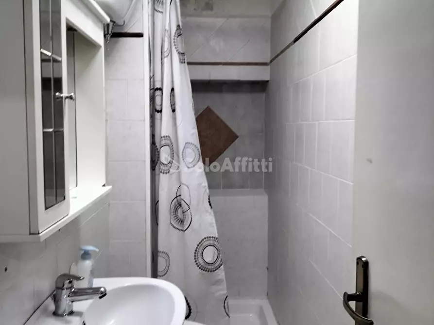 Immagine 29 di Trilocale in affitto  in Via Antonio Nibby 9 a Roma