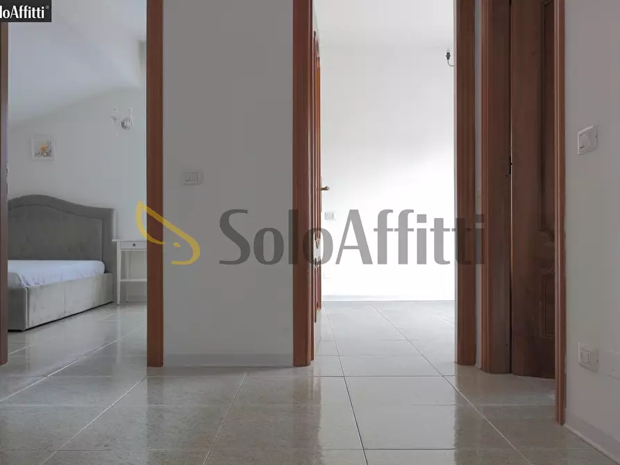 Immagine 16 di Trilocale in affitto  in Via Trieste 78 a Muggiò