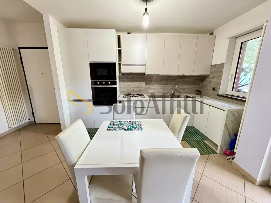 Immagine 6 di Trilocale in affitto  in Via Nazionale 518 a Roseto Degli Abruzzi