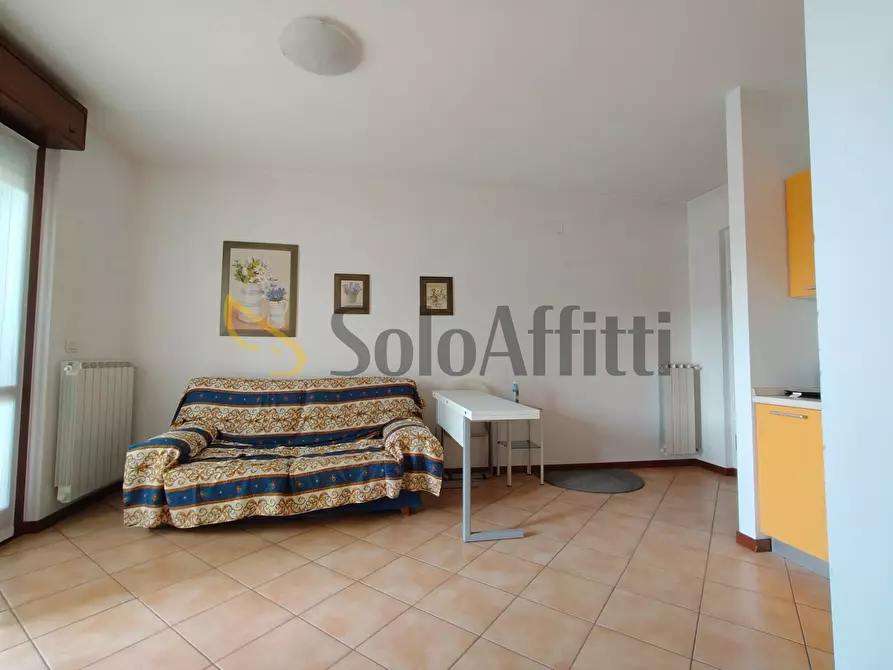 Immagine 5 di Bilocale in affitto  a Gallarate