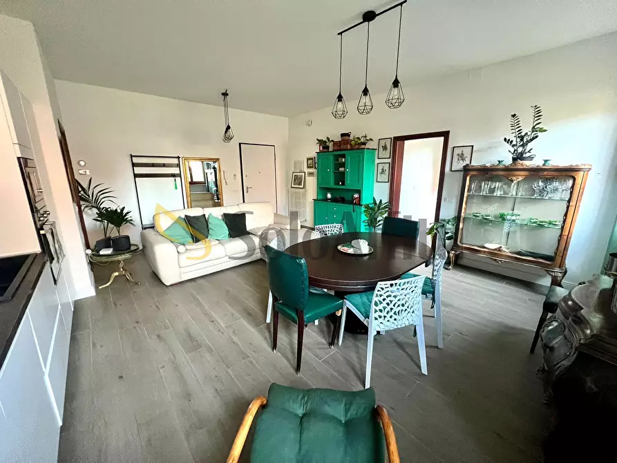 Immagine 2 di Quadrilocale in affitto  in Via Rovereto 16 a Giulianova