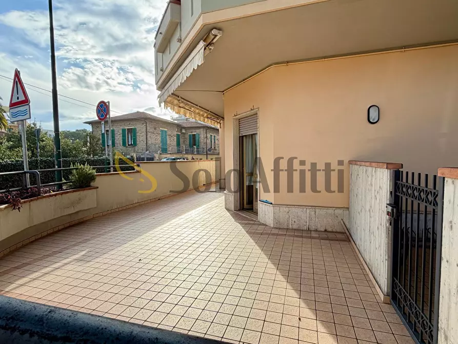 Immagine 6 di Trilocale in affitto  in Via Somalia 1 a Roseto Degli Abruzzi