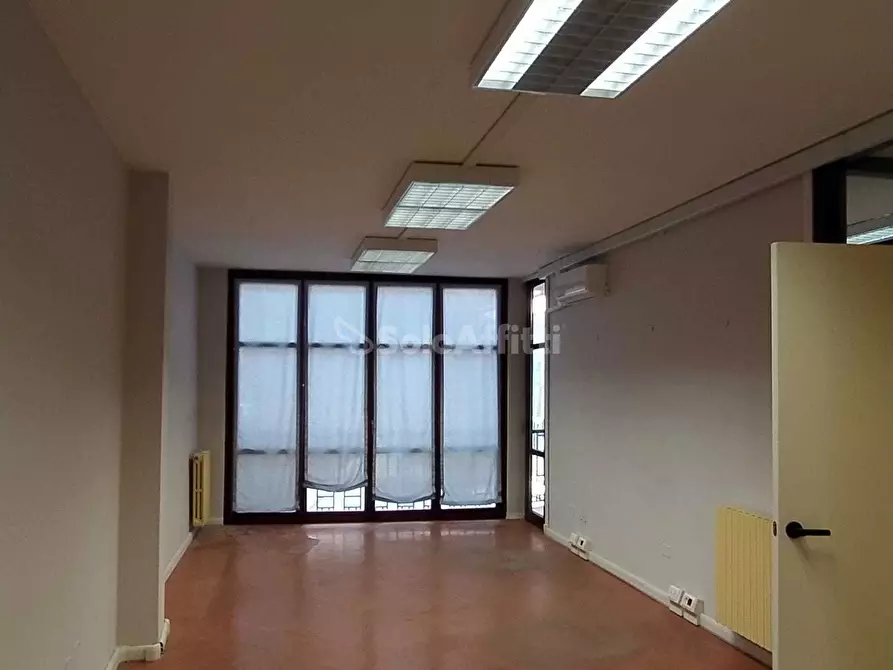 Immagine 16 di Ufficio in affitto  in Piazza San Giovanni Decollato a Terni