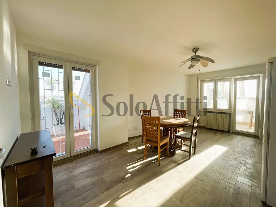 Immagine 3 di Stanza singola in affitto  in via Pian Due Torri 43 a Roma