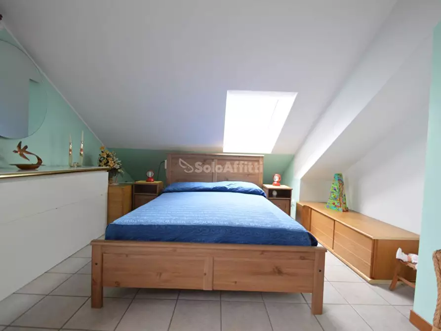 Immagine 10 di Mansarda in affitto  in Via Eugenio Curiel 2g a Rozzano