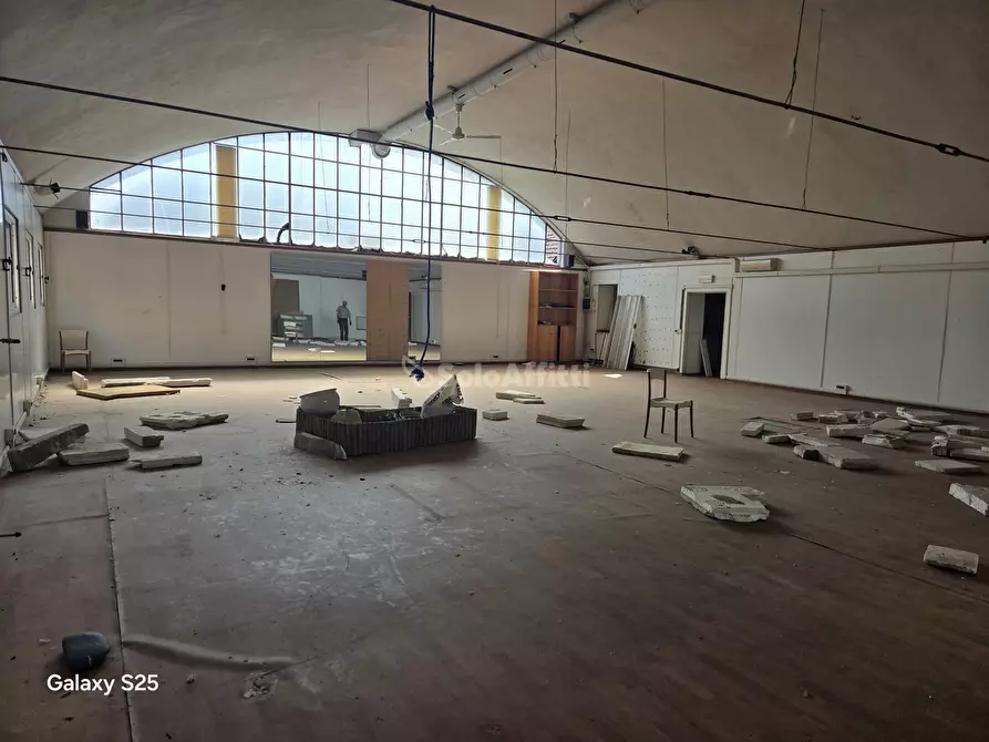 Immagine 2 di Capannone industriale in affitto  in Via Cesare Battisti a Vignola