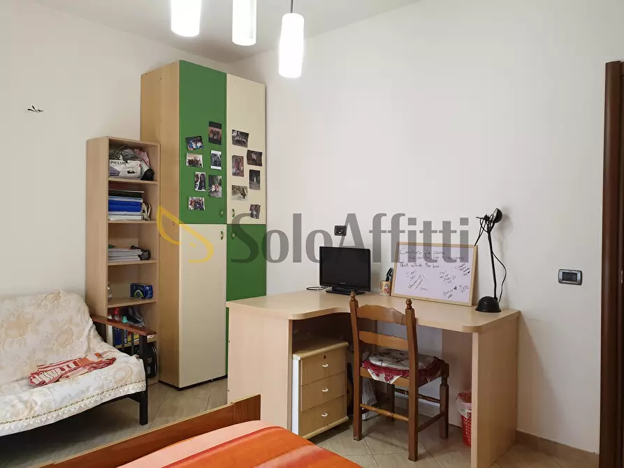 Immagine 7 di Stanza singola in affitto  a Catanzaro